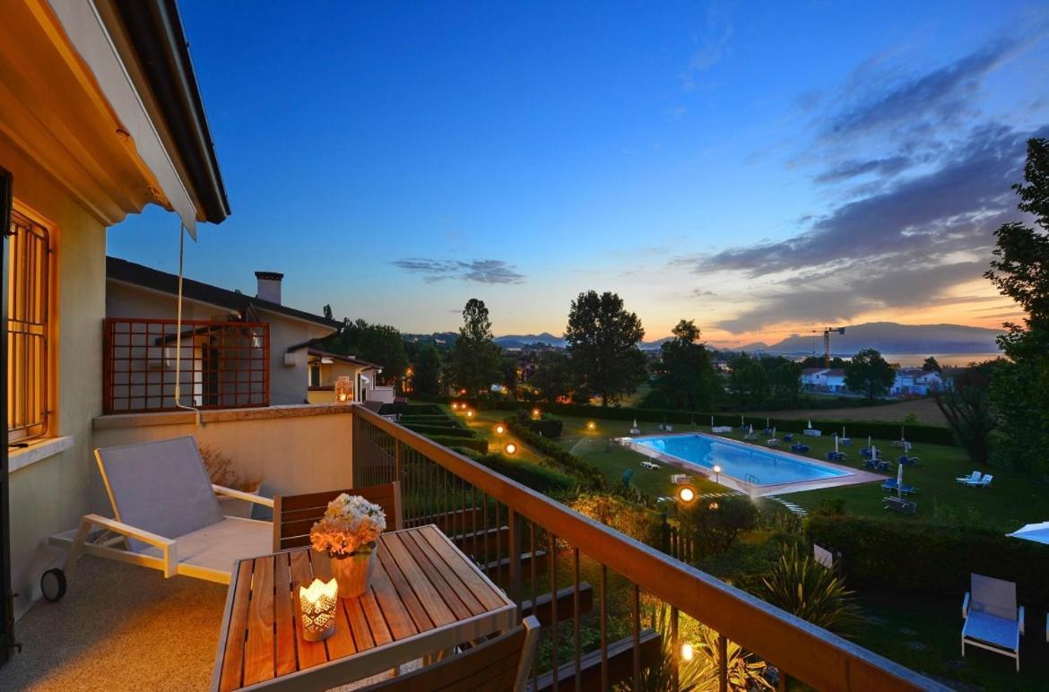 Italia Living Villa Padenghe sul Garda Ngoại thất bức ảnh